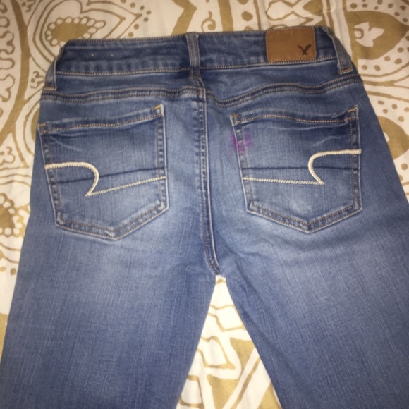 Size 0 American Eagle Jeans - Picture 6 of 6